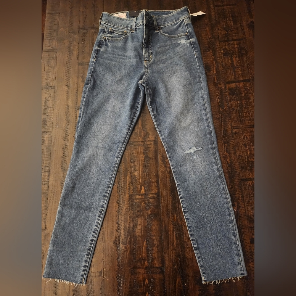 GAP Women's Jeans Size 8 Short